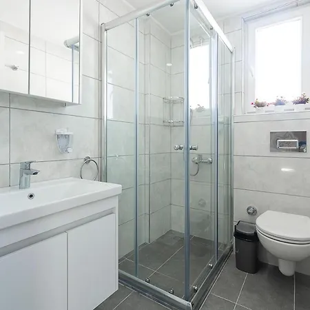 شقة فندقية La Moda Aparts 4*