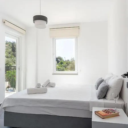 La Moda Aparts 카스