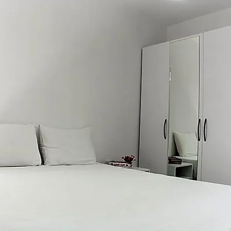 La Moda Aparts Aparthotel